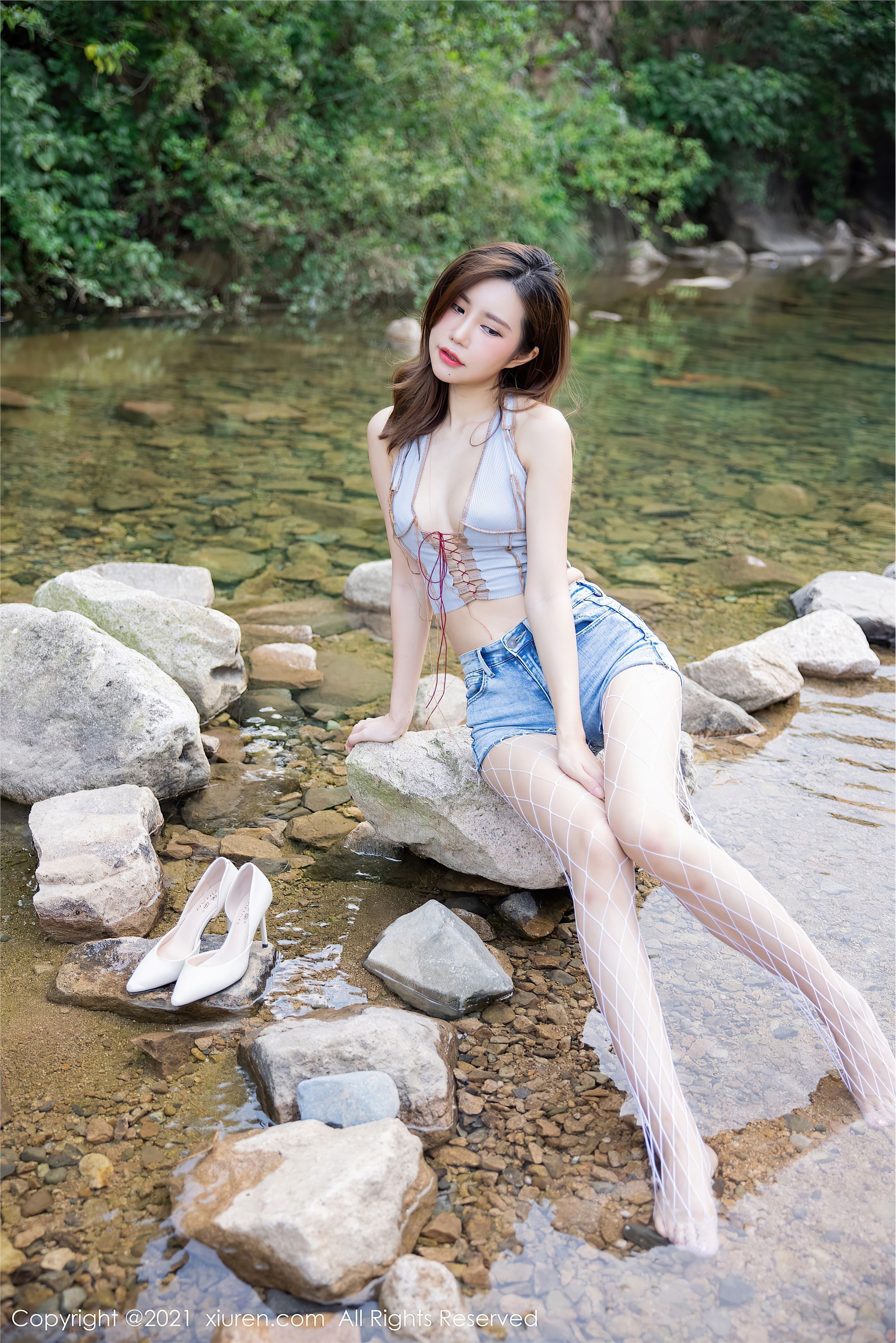 XiuRen秀人网 2021.12.21 NO.4366 绮里嘉ula